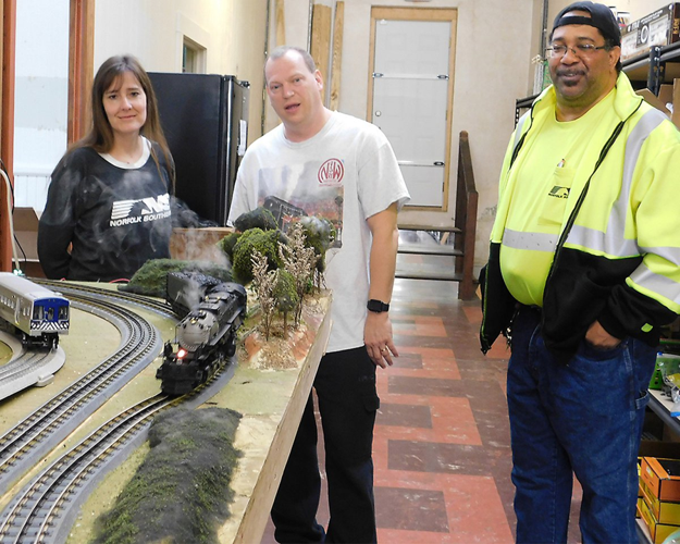 Trackside Clutter Train Get ready for Trackside Train Day | Thomasville Times | hpenews.com