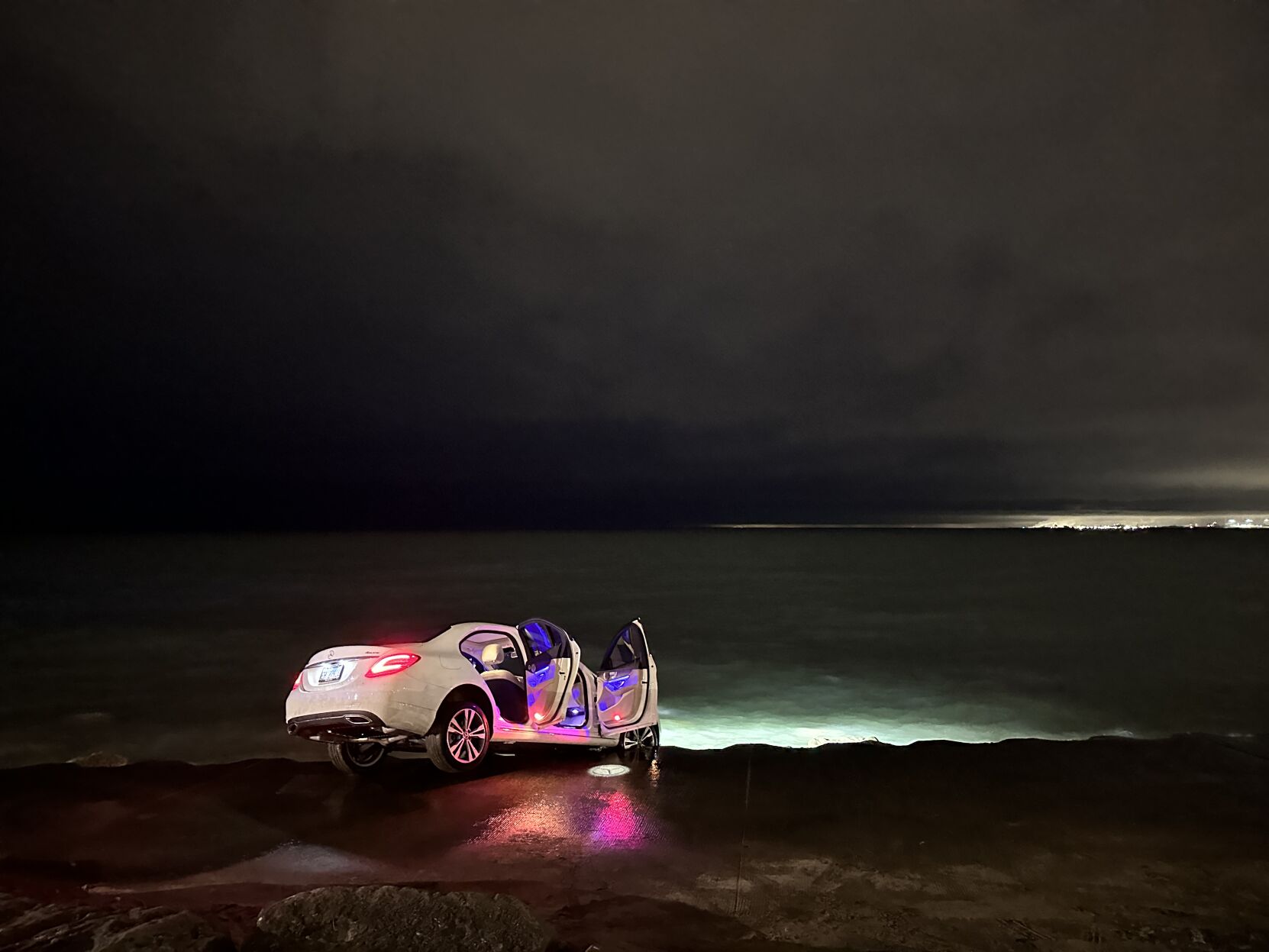 Lake Shore Drive accident sends car into lake | Evening Digest ...