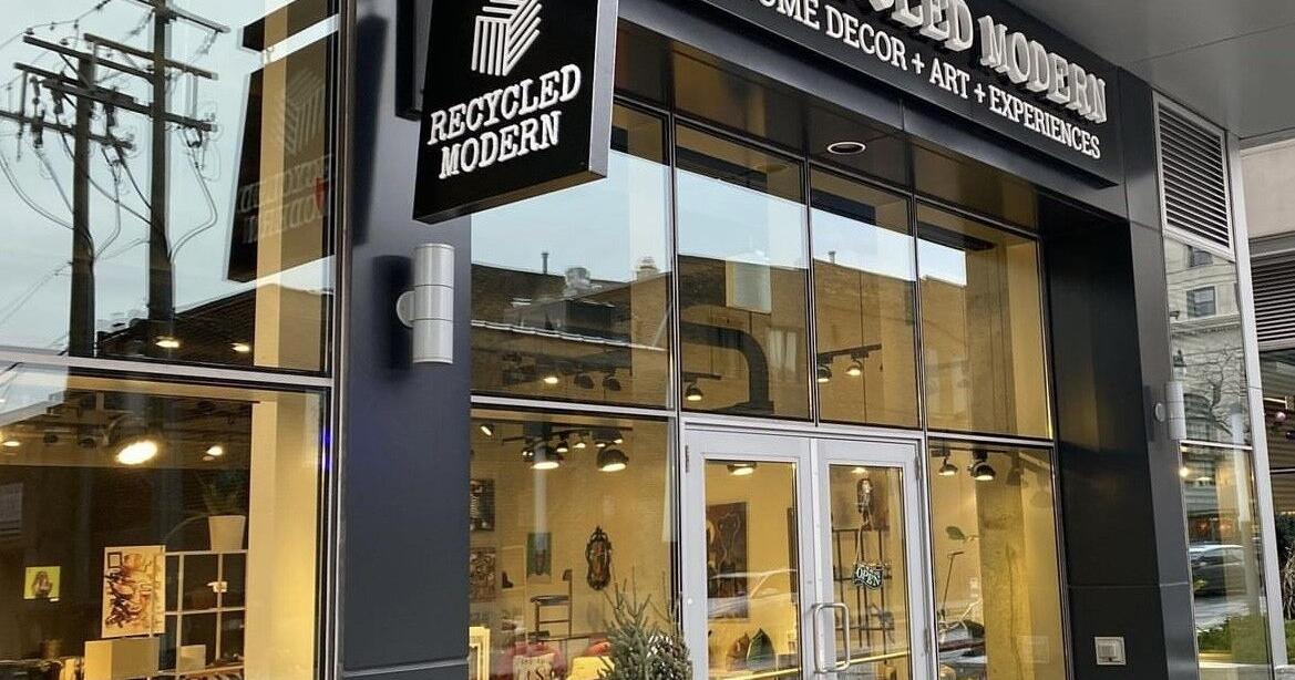 Recycled Modern, vintage home decor vendor and art gallery, opens in Harper Court | Evening Digest Recycled Modern, vintage home decor vendor and art gallery, opens in Harper Court | Evening Digest
