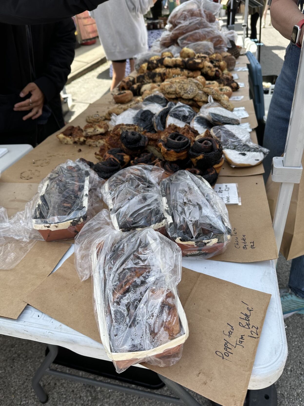 Hyde Park’s bagel hole Evening Digest