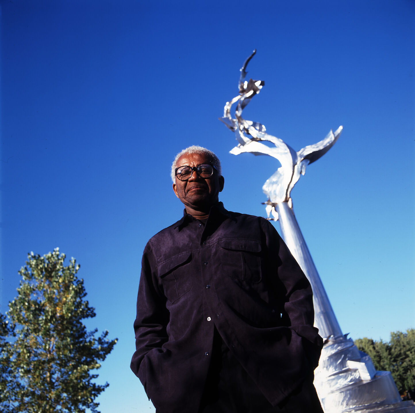 Richard Hunt, pioneering sculptor who transformed public space