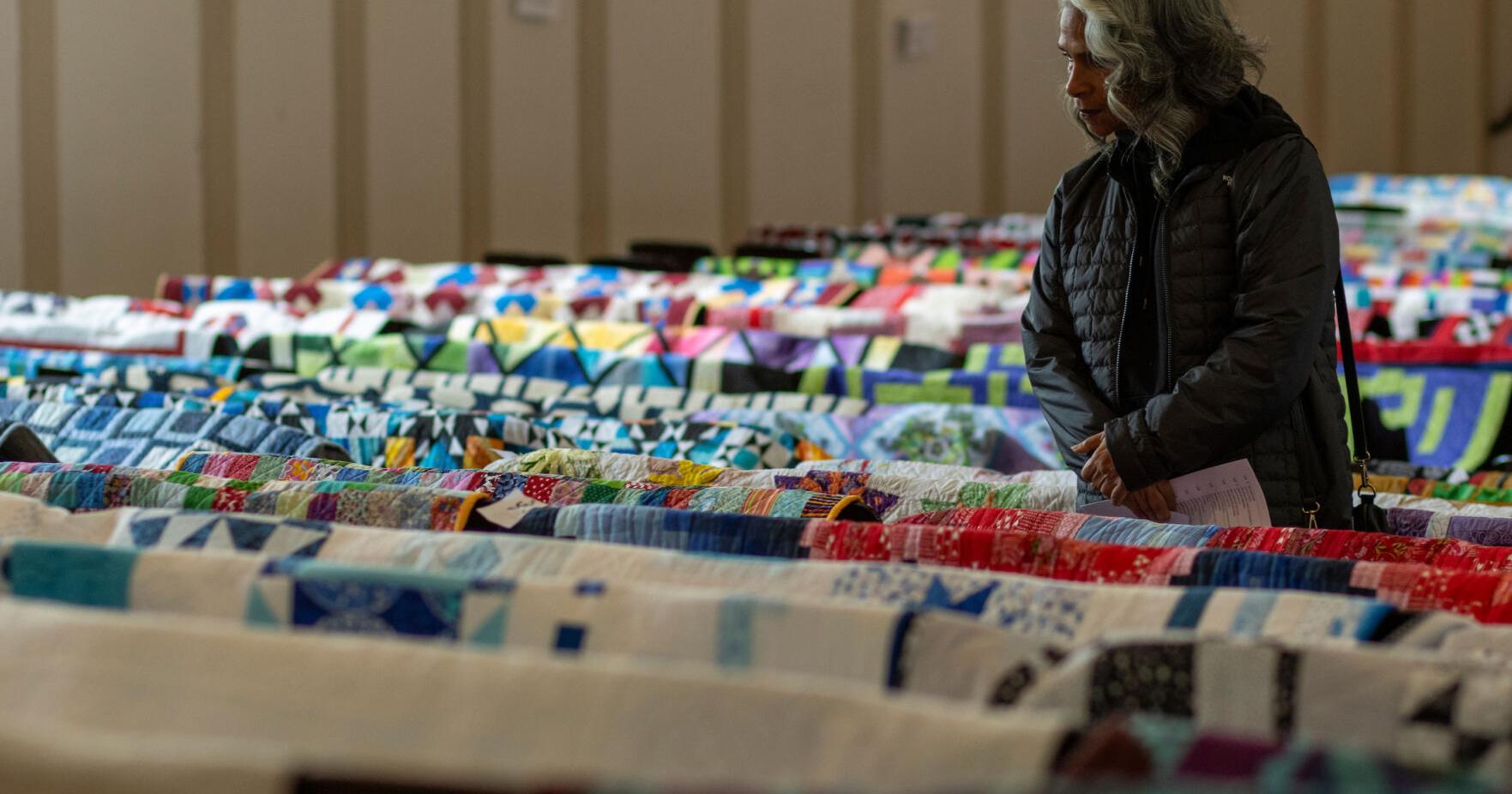 Annual quilt show returns with a flourish after four-year hiatus - Vimarsana News