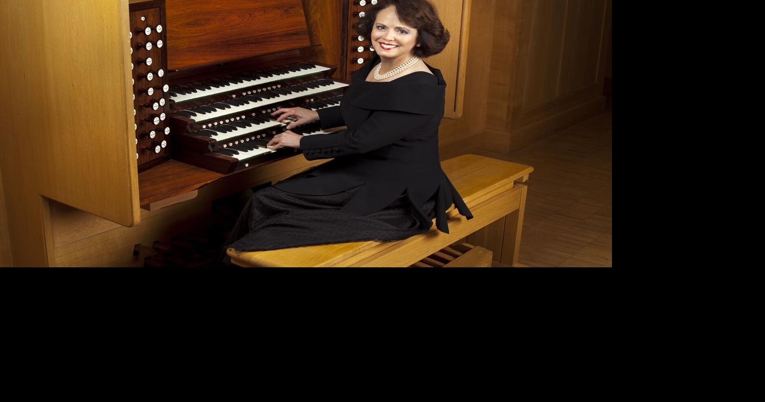 Organ music at Bond Chapel captivates a full house