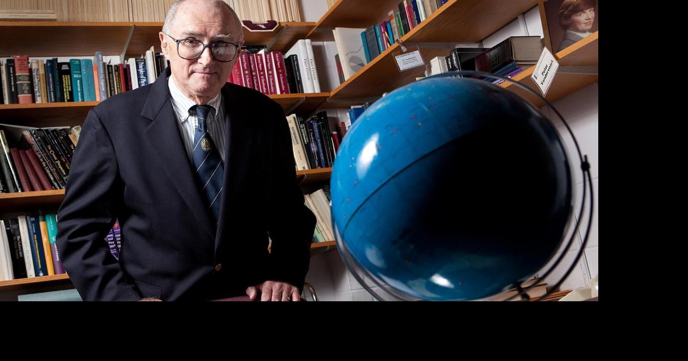 Peter O. Vandervoort, longtime U. of C. astrophysicist and Hyde Parker ...