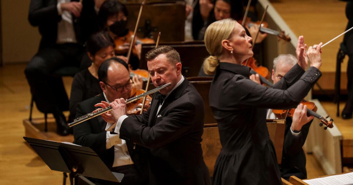 Nordic duo of Mälkki and Höskuldsson hold court at Symphony Center - Vimarsana News