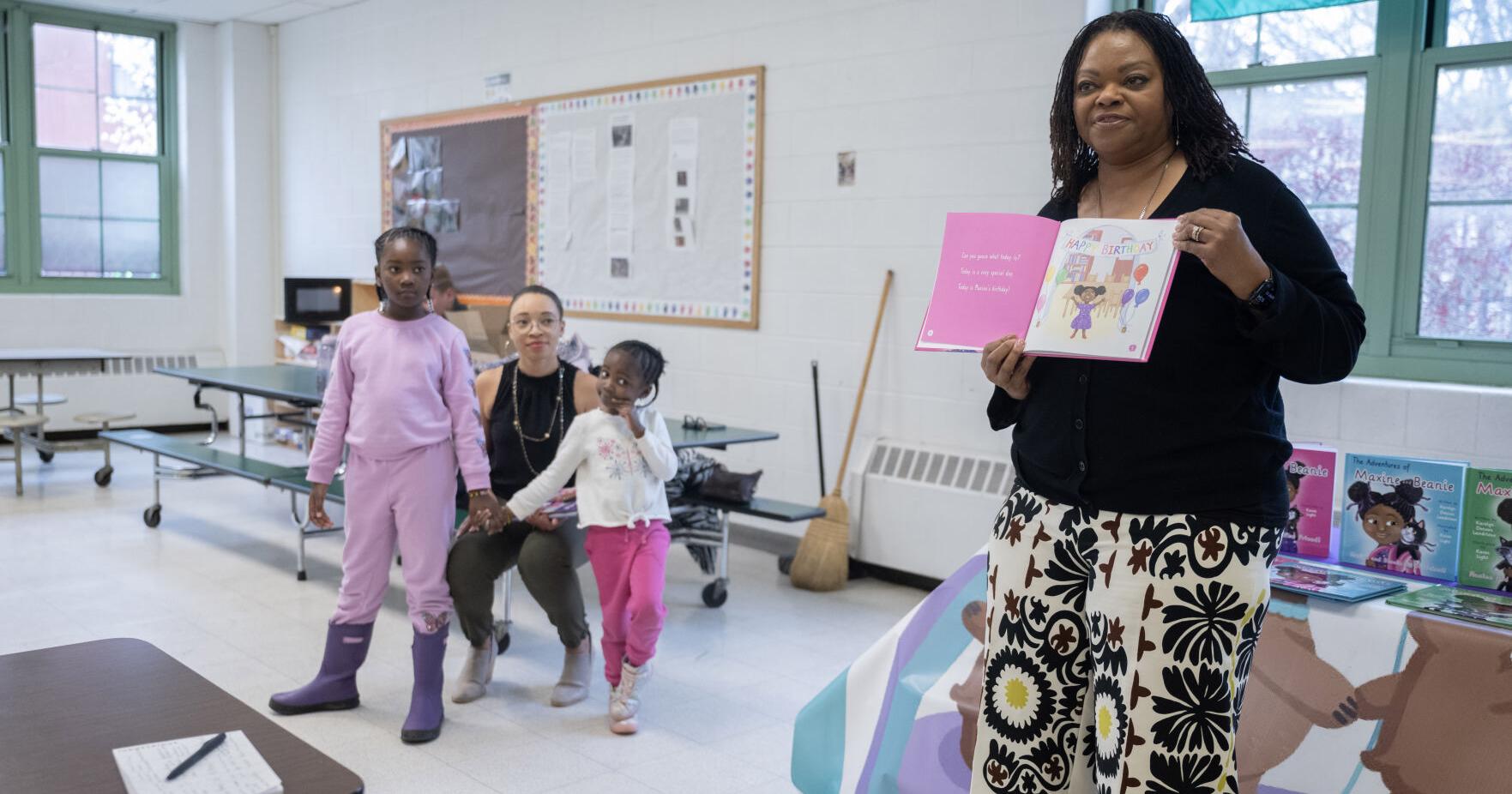 Photos: Ray School's World Culture and Literacy Night - Vimarsana News