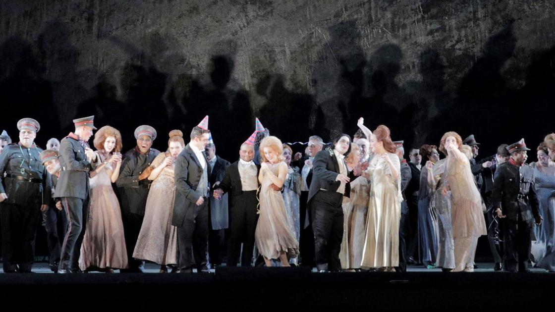 It S All In The Cards A Misplayed Hand In Lyric S Queen Of