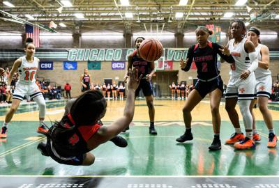 Kenwood Defeats Whitney Young Advances To Championship Game