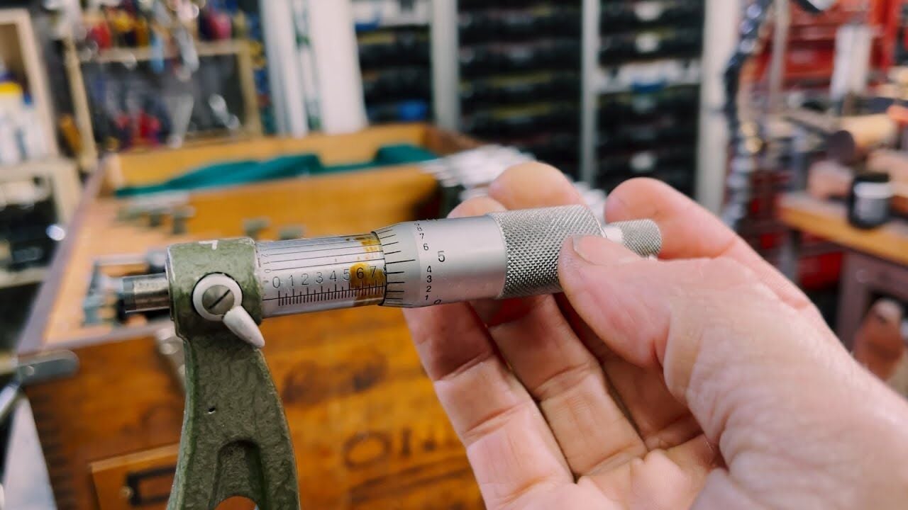 Adam savage hotsell swiss army knife