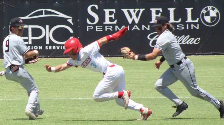 Nicholls Baseball falls late to ULL