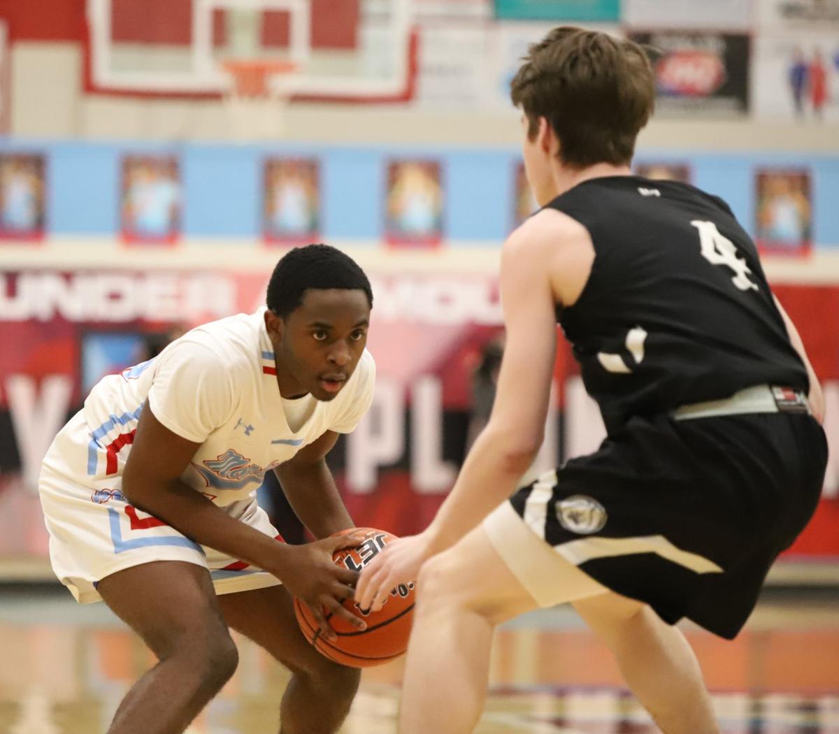 Boys Basketball Plainsmen Edge Dons 62 53 Frenship Bounces Back