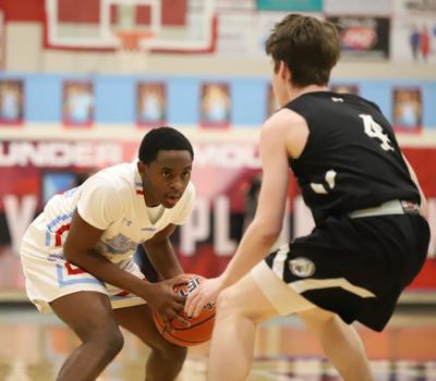 Boys Basketball Plainsmen Edge Dons 62 53 Frenship Bounces Back