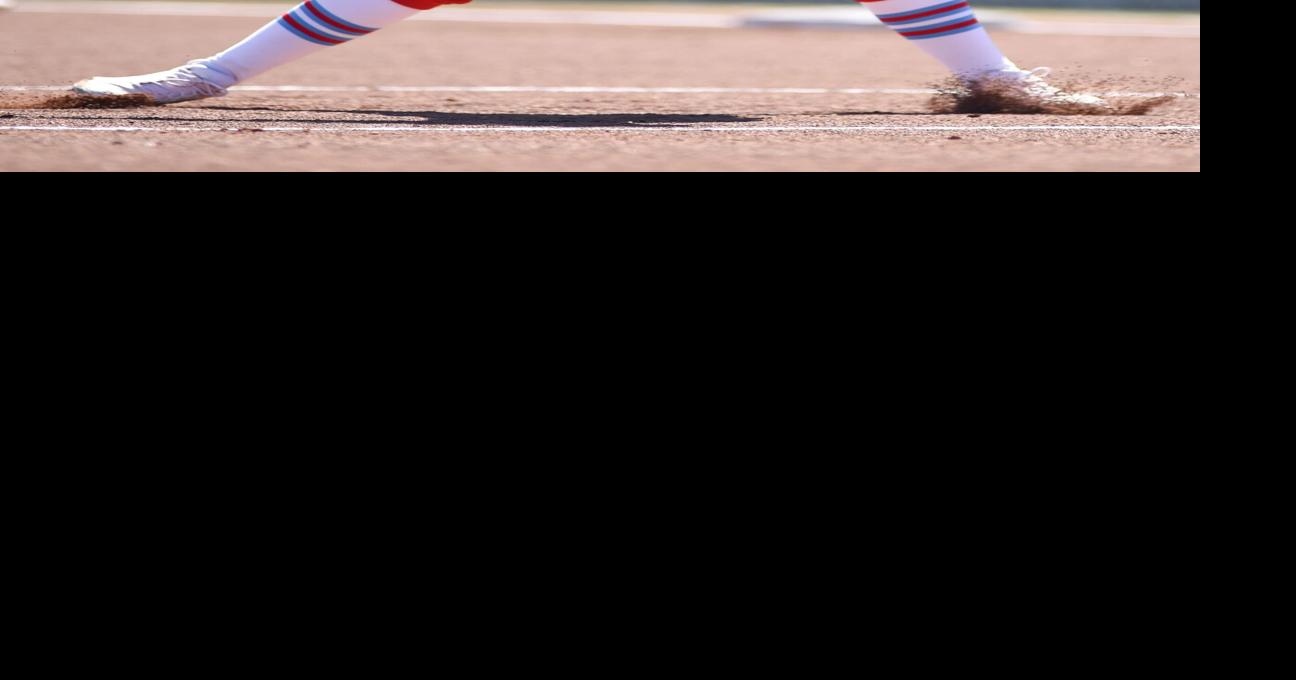 SOFTBALL Monterey & Straughan power past LHS; Coronado bounces back