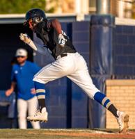 BASEBALL |  Estacado bats surge to life in explosive 5th to fuel a run-rule victory against Lake View