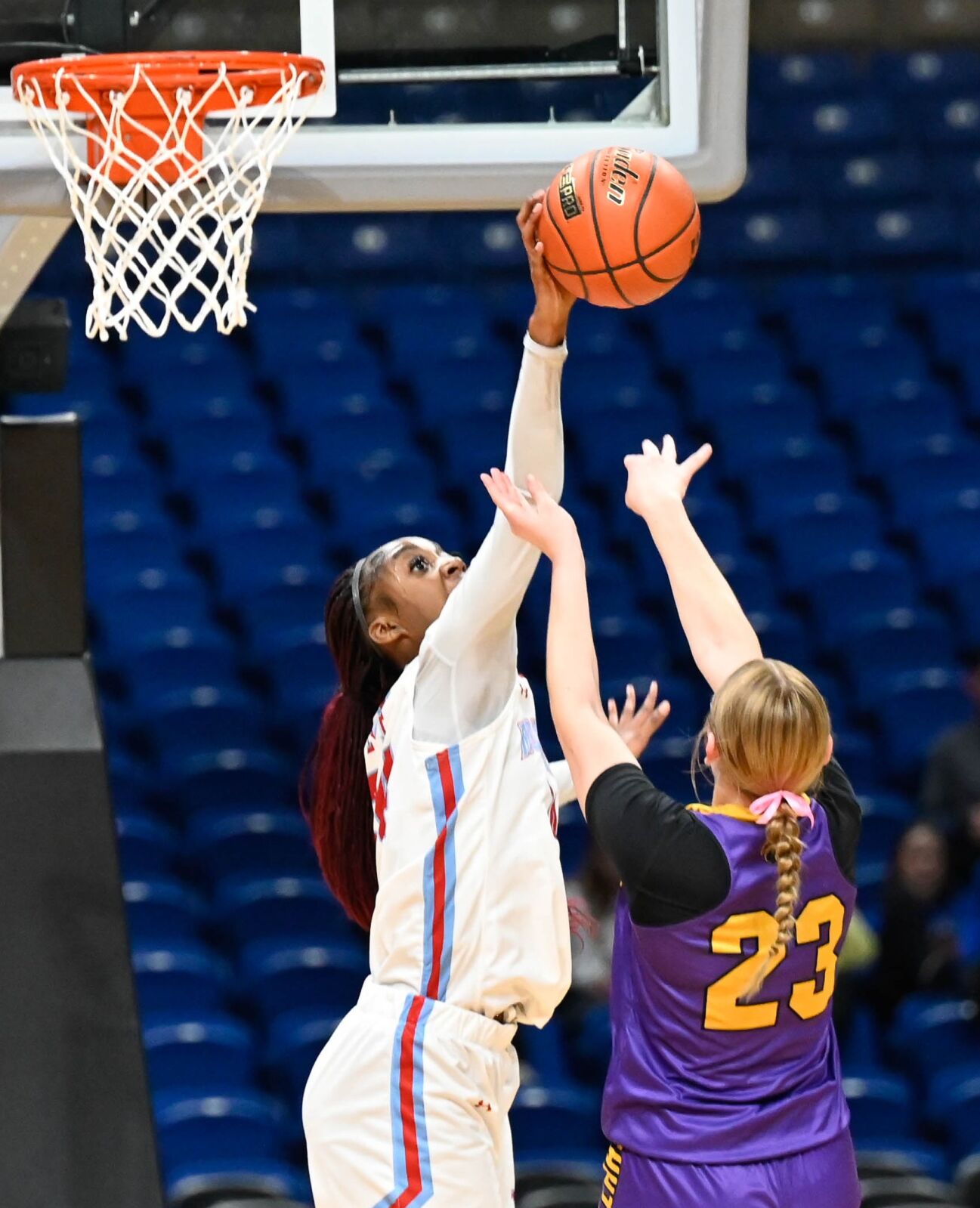 BASKETBALL | Monterey vs. Liberty Hill photo gallery | Monterey ...