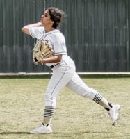 SOFTBALL | Lubbock High rides wave of momentum, relies on timely big hits to down LCP 12-7