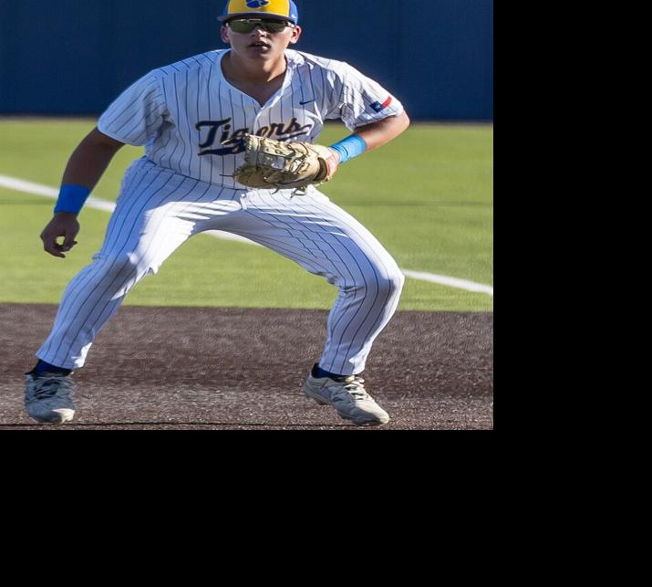 SOFTBALL & BASEBALL | Playoff spots & positioning are high on the ...