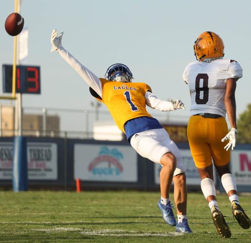 FOOTBALL Kermit at Lubbock Christian photo gallery Private Schools