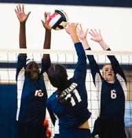 VOLLEYBALL | Trinity rediscovers groove at right time, plows past McKinney Christian to advance