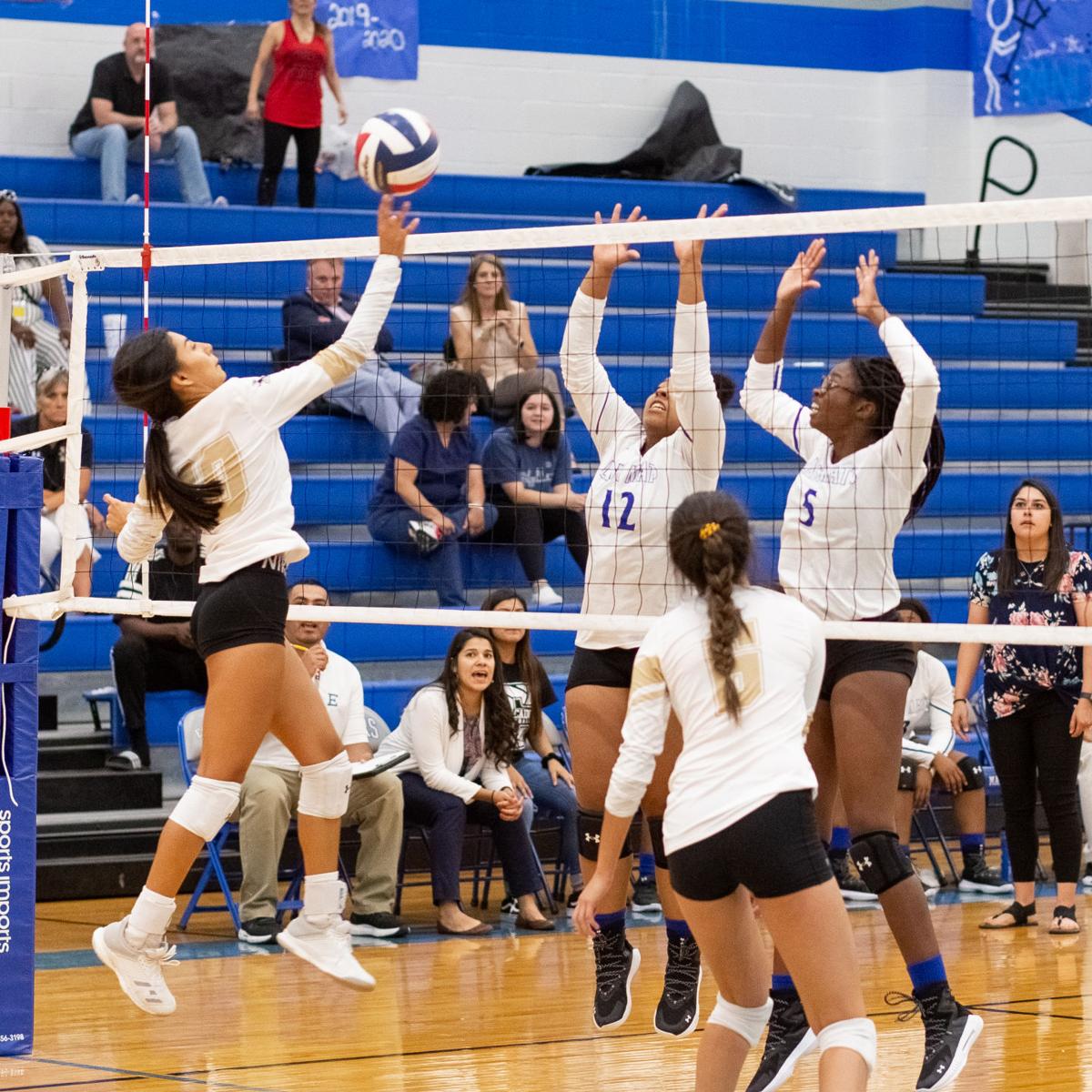 VOLLEYBALL Lubbock High at Estacado photo gallery Volleyball