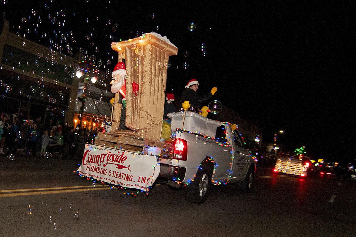 Princeton Wv Christmas Parade 2022 New Richmond Christmas Parade Countryside Plumbing & Heating | Multimedia |  Hudsonstarobserver.com