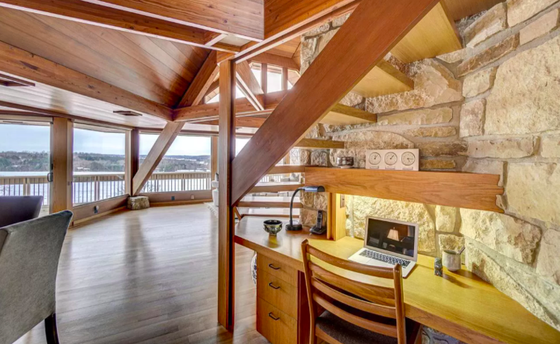 PHOTOS Large, unique house for sale in Hudson Business