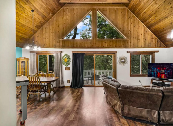 PHOTOS Mustsee family homes for sale in River Falls and New Richmond