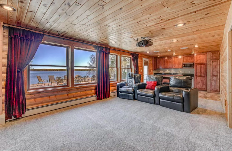 PHOTOS Home on Cedar Lake for sale Business