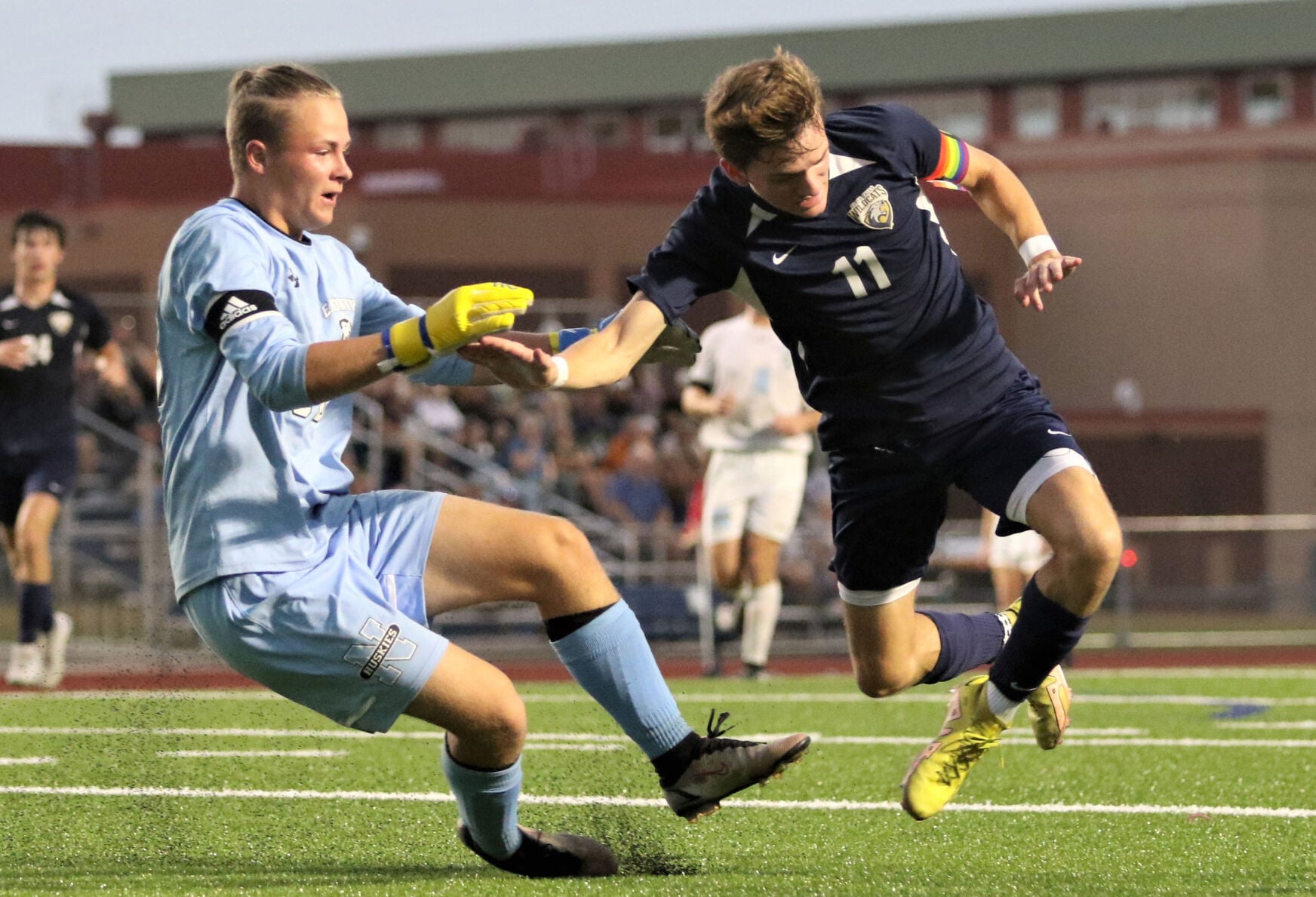 Check out seven of our favorite sports photos from last week ...