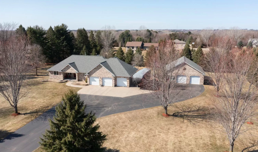 For sale, one story custom build, Prescott, Wis.