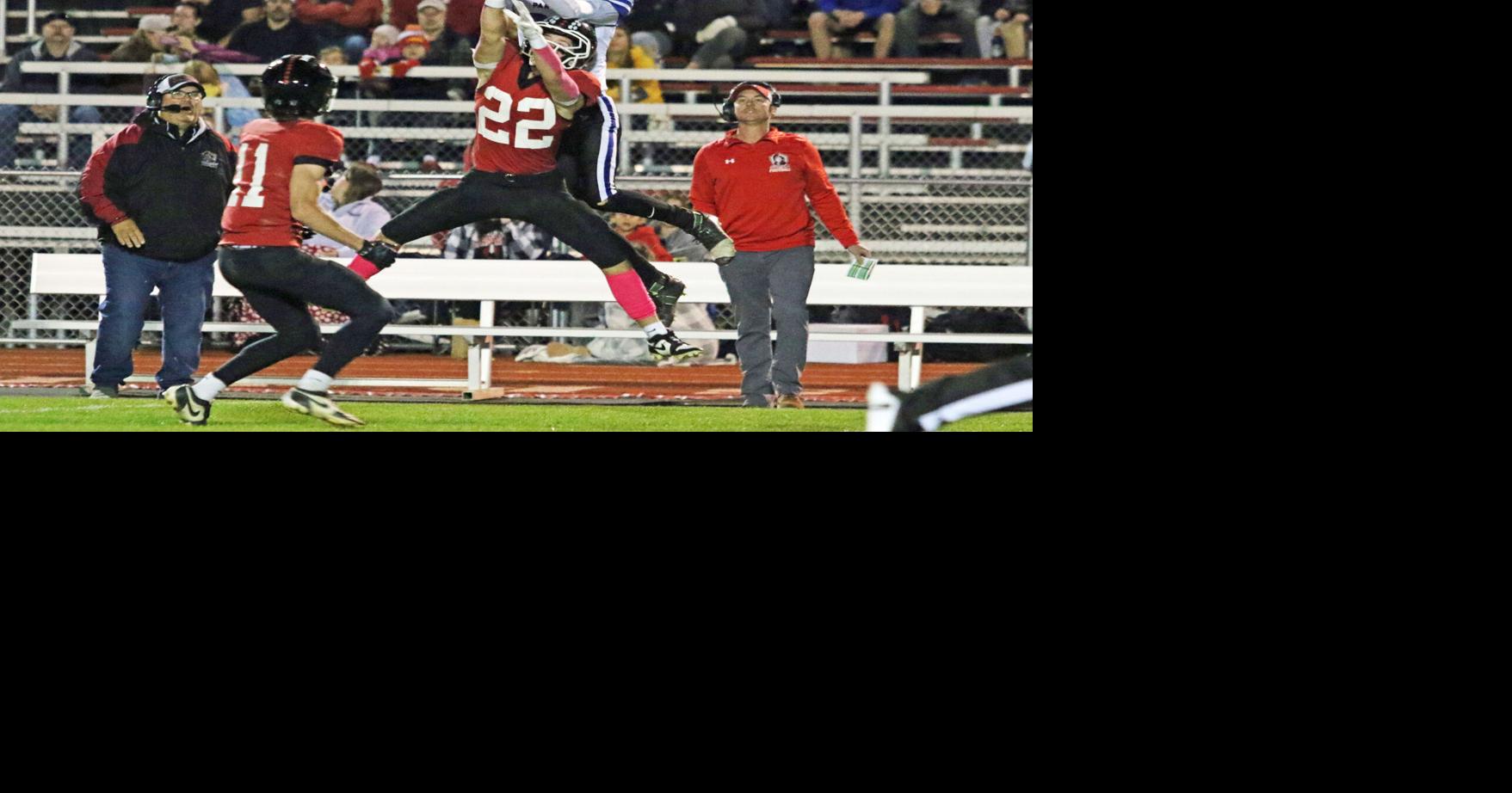 Big plays carry Somerset to first Middle Border Conference win