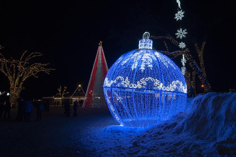 Millionplus lights Sam’s a mustsee holiday stop in Somerset Local