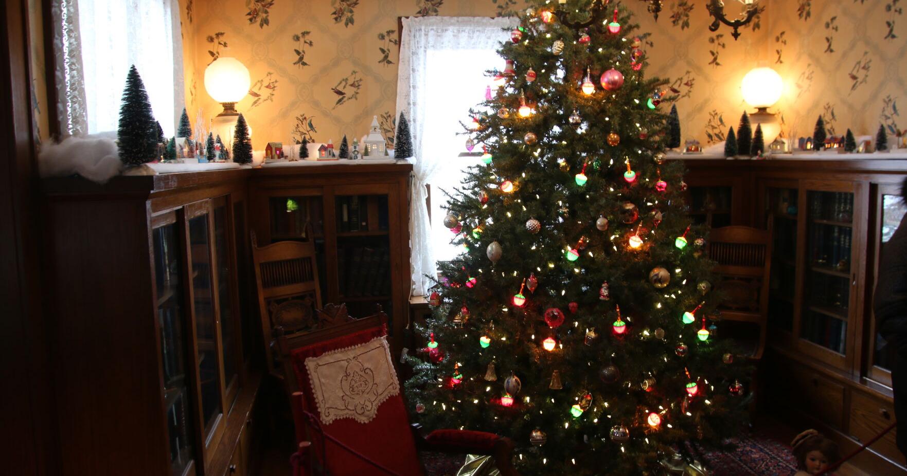 Weekend Planner: A Happy Hudson Holidays - Vimarsana News