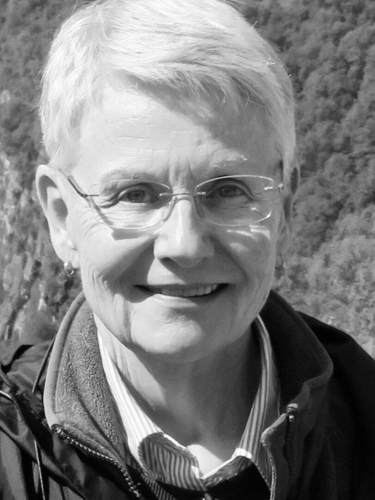 Sheila Meyer Obituaries