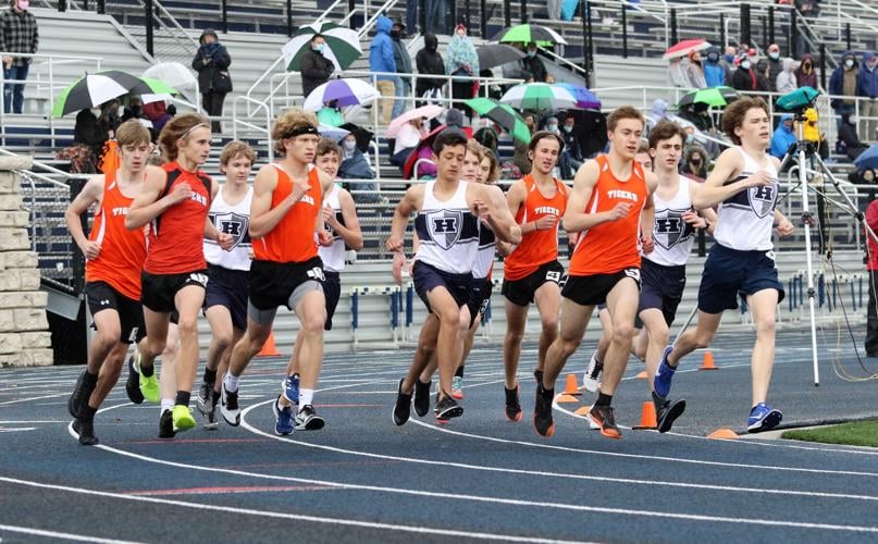 Here’s a dozen photos from a soggy start to the Hudson and New Richmond