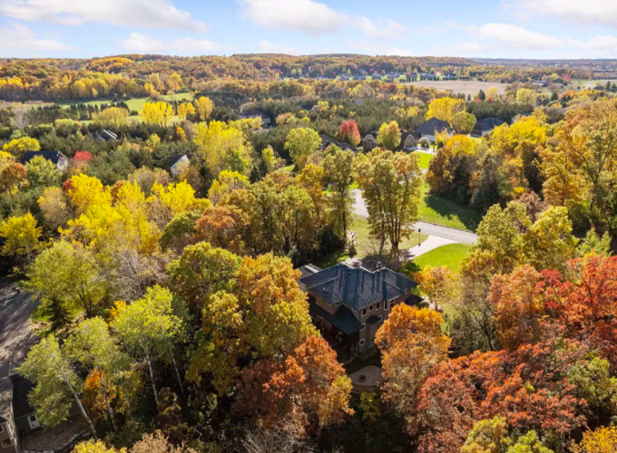 PHOTOS Custom home for sale in Hudson, Wis. Real Estate