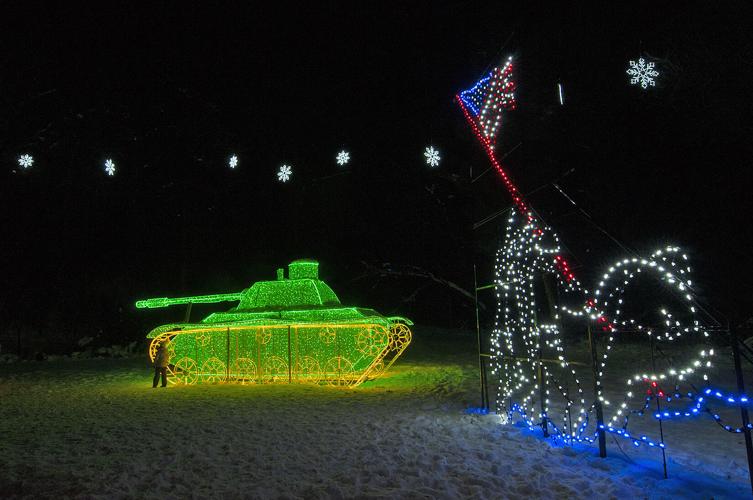 Millionplus lights Sam’s a mustsee holiday stop in Somerset Local