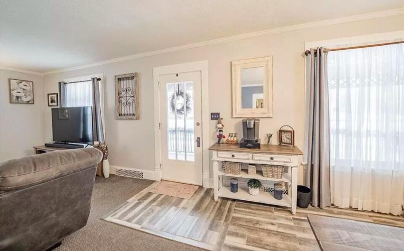 PHOTOS Updated American foursquare house for sale in Durand Business