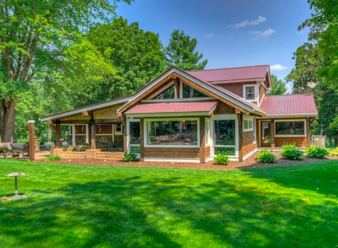 PHOTOS A must see house for sale in Maiden Rock Business