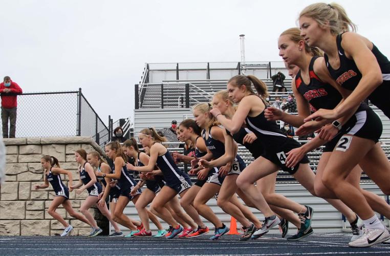 Here’s a dozen photos from a soggy start to the Hudson and New Richmond