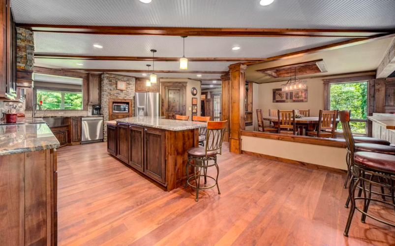 PHOTOS A must see house for sale in Maiden Rock Business