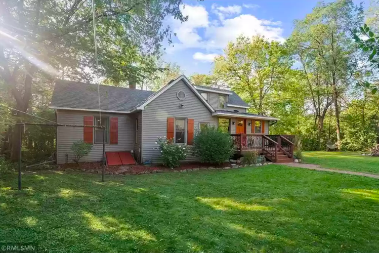 Cute cottage in the heart of Hudson, Wisconsin, for sale