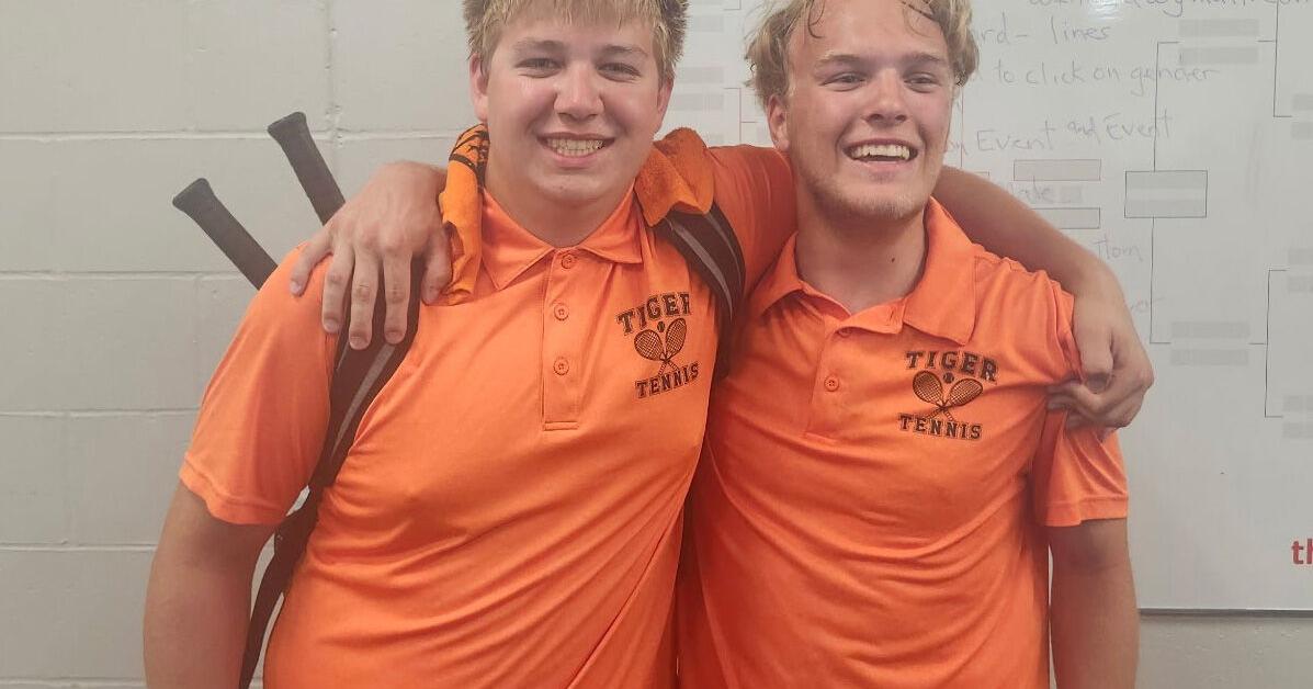 Two upsets earn New Richmond tennis duo spot at state