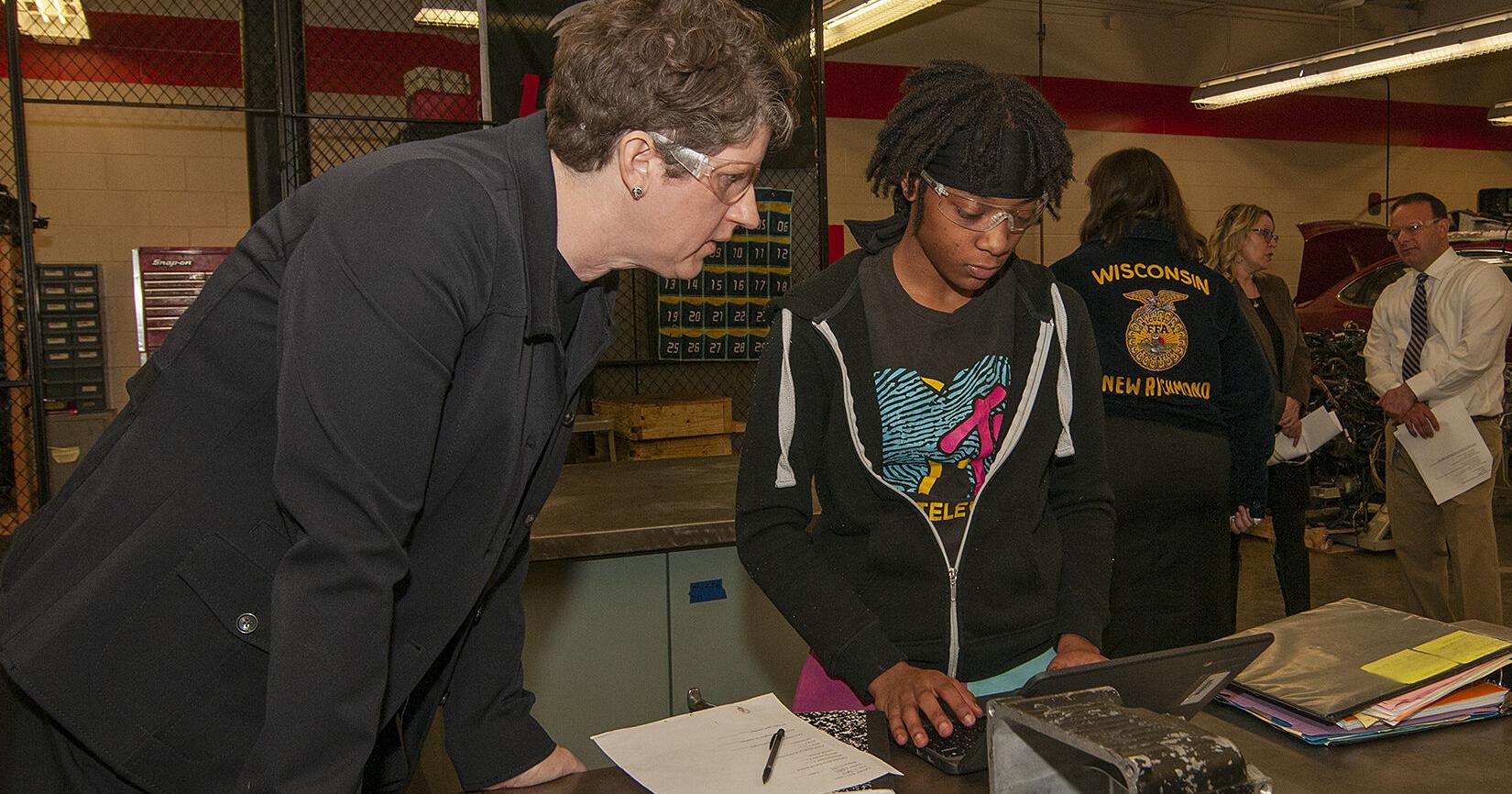 Wisconsin State Superintendent likes New Richmond HS | Local News - Vimarsana News