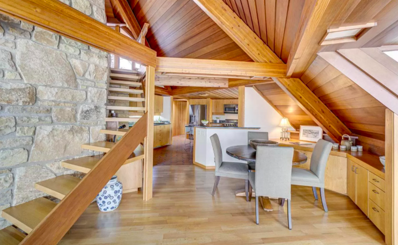 PHOTOS Large, unique house for sale in Hudson Business