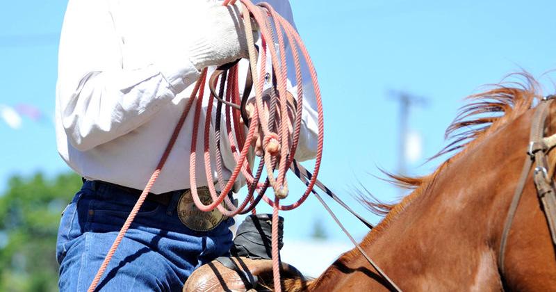 Border Days Rodeo organizers honor one of their own: Lee Woods ...