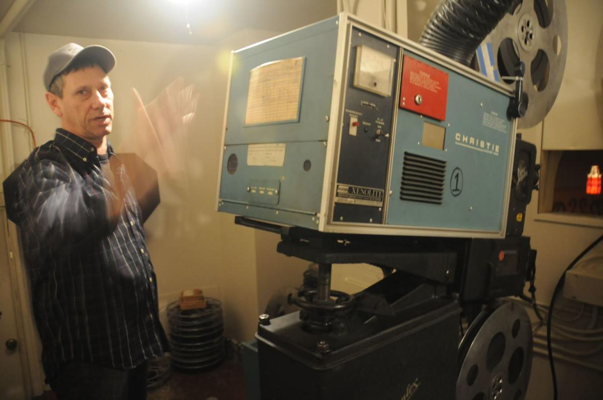 Blue Fox Sunset Auto Vue Is A Family Affair Special Sections Idahocountyfreepress Com