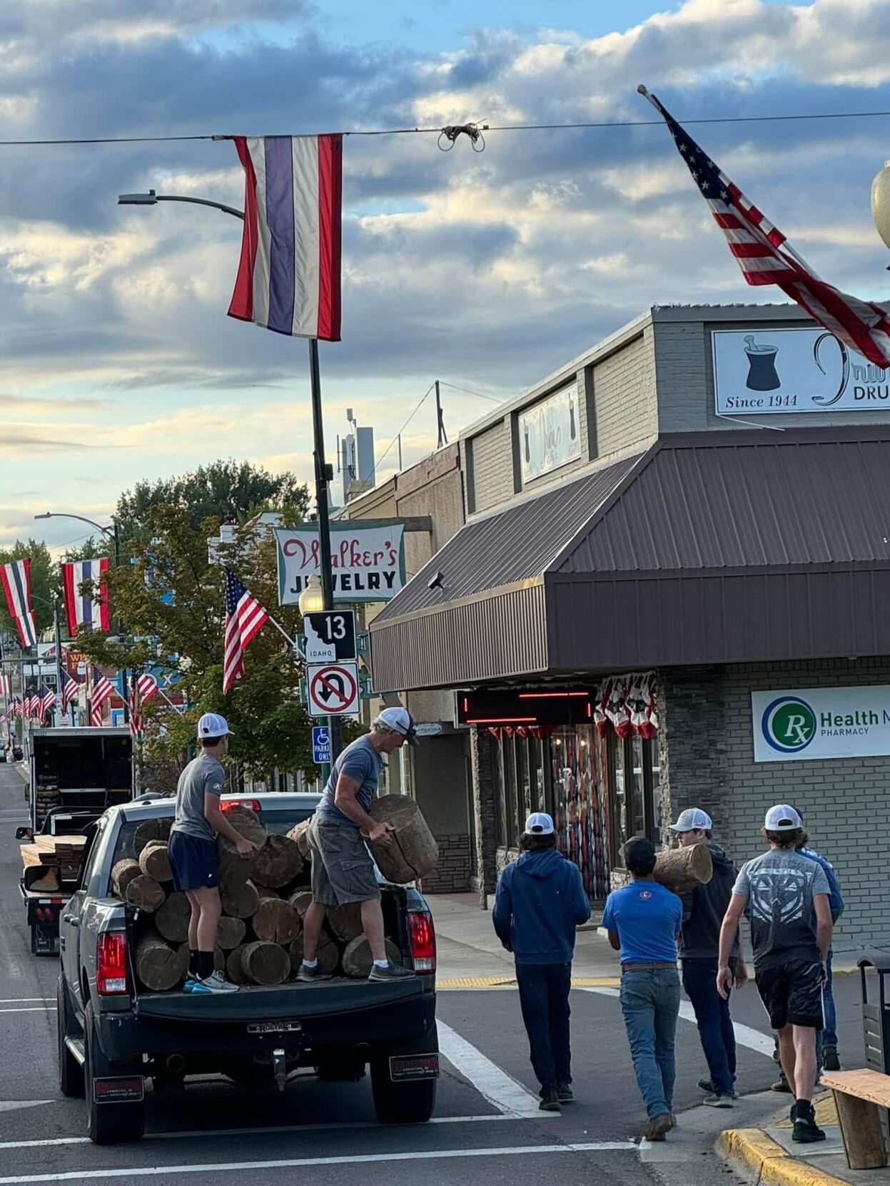 Corral Dust: Rodeo, cows, buttons and benches — welcome to Border Days ...