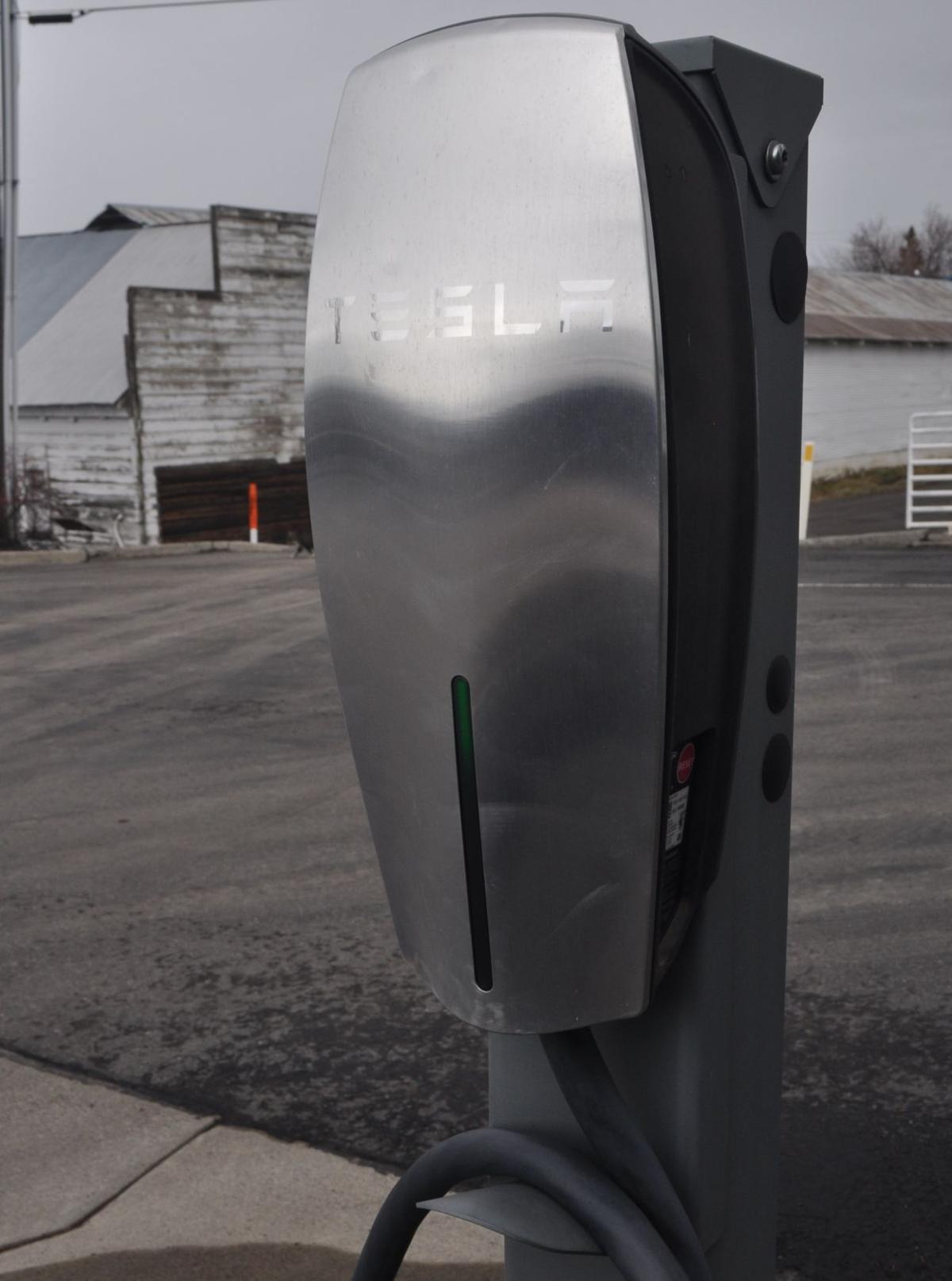Getting a charge out of town? Council discusses request for electric