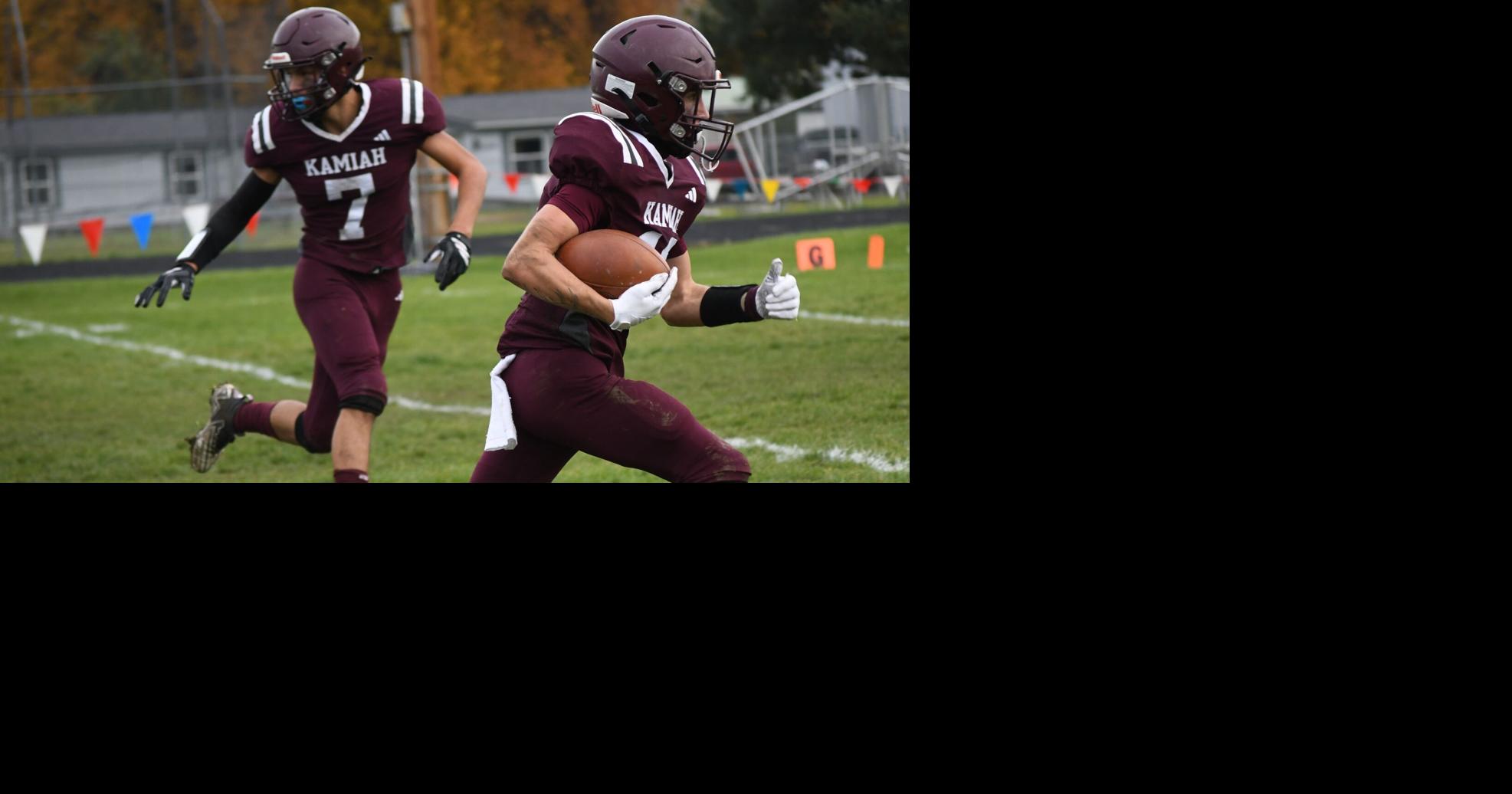 Kamiah Football: Kubs topple Trojans, advance in state play-offs ...